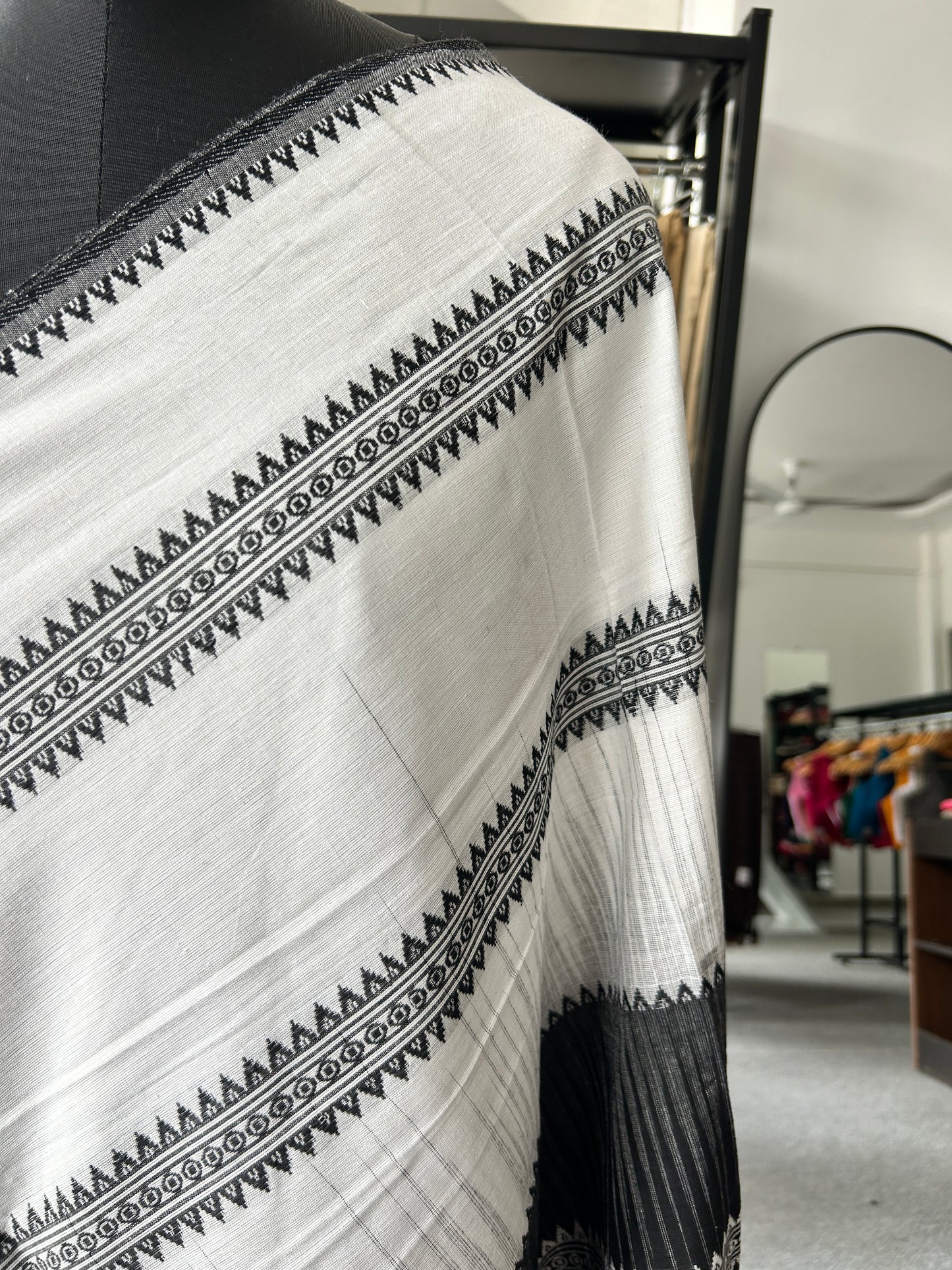 BLACK DHANIAKHALI SAREE
