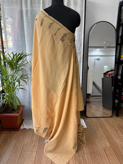 BEIGE EMBROIDERED MUL SAREE