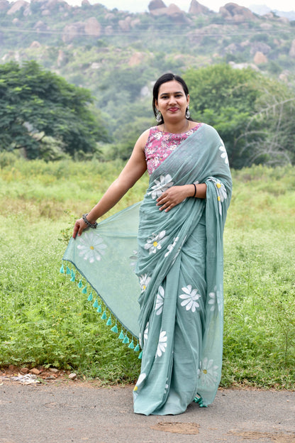 GREEN HAND PAINTED MUL SAREE