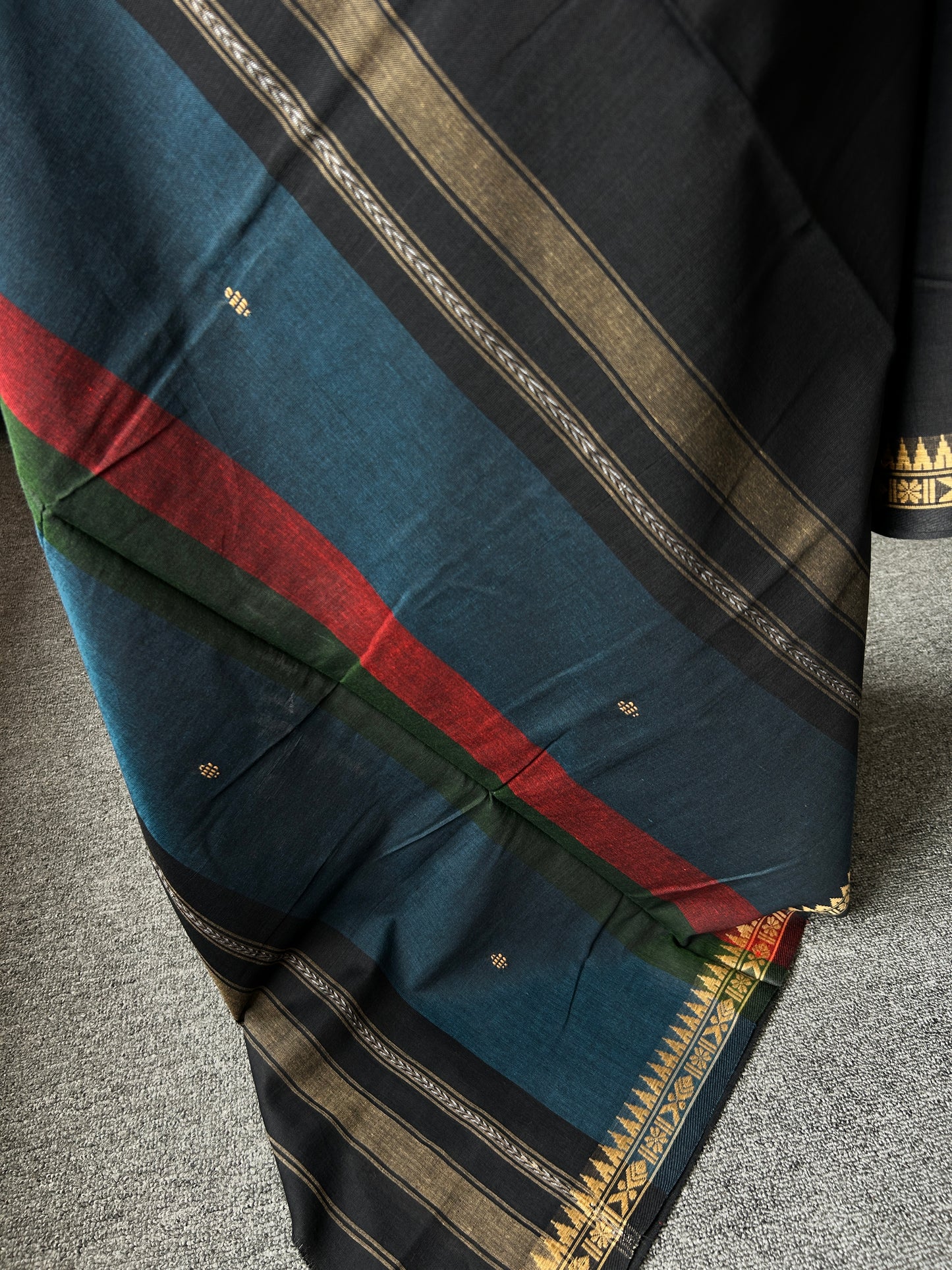BLACK DHANIAKHALI SAREE