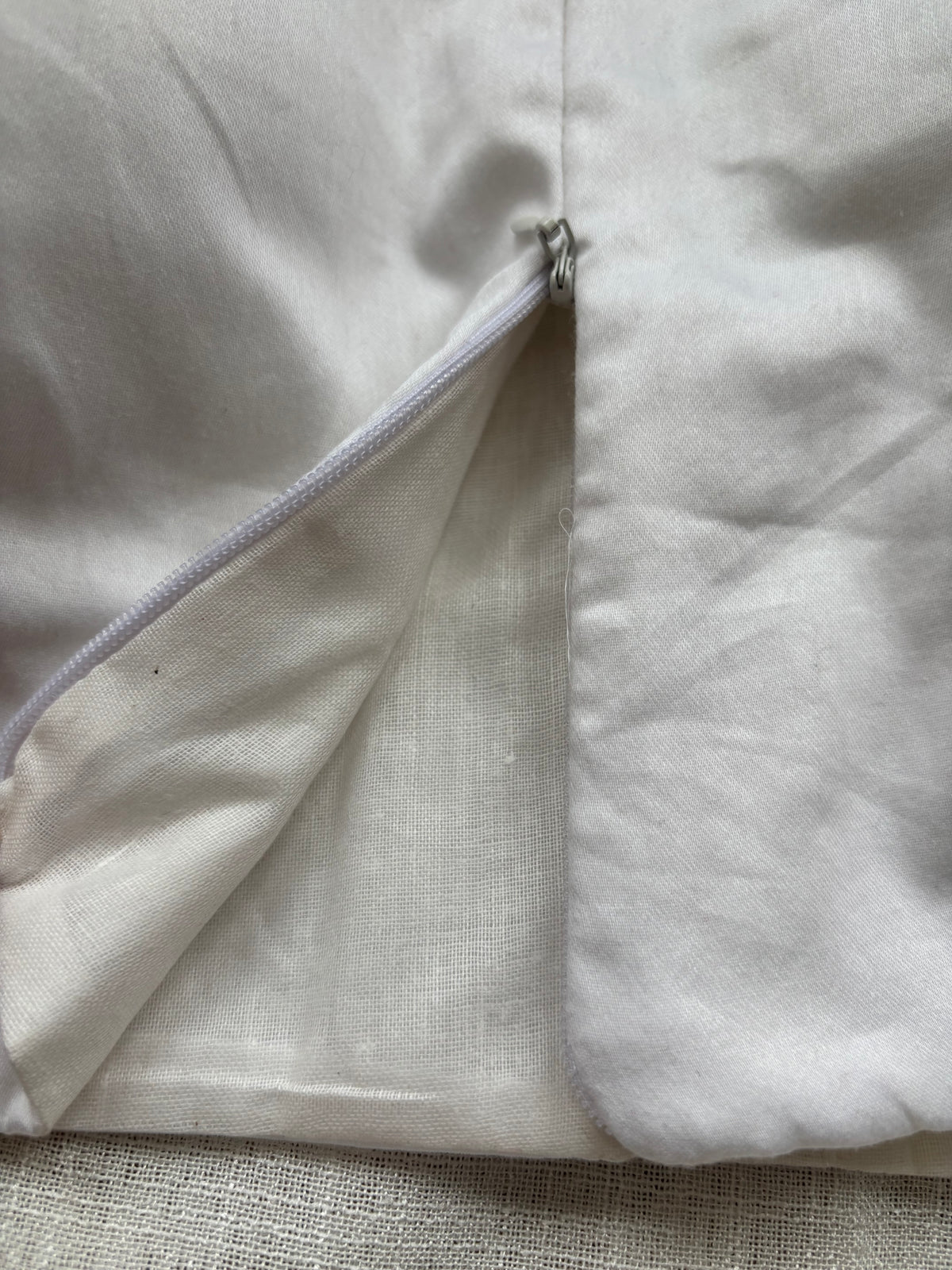 WHITE COTTON BLOUSE