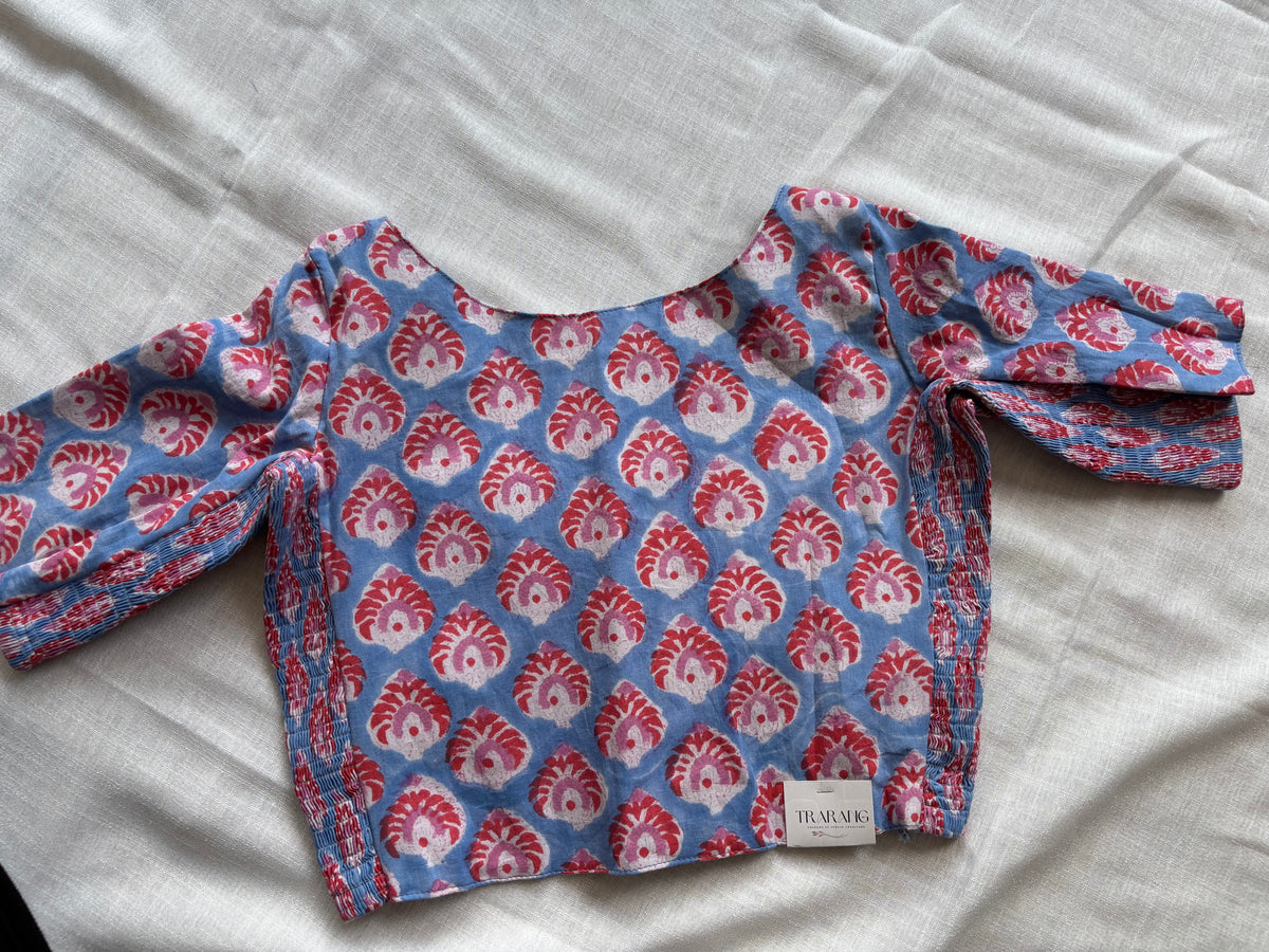 BLUE STRECHABLE BLOUSE