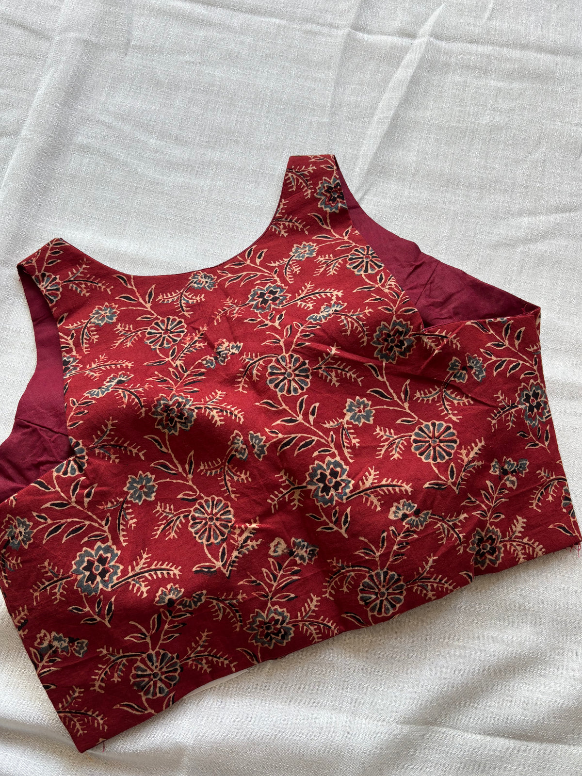 RED COTTON BLOUSE