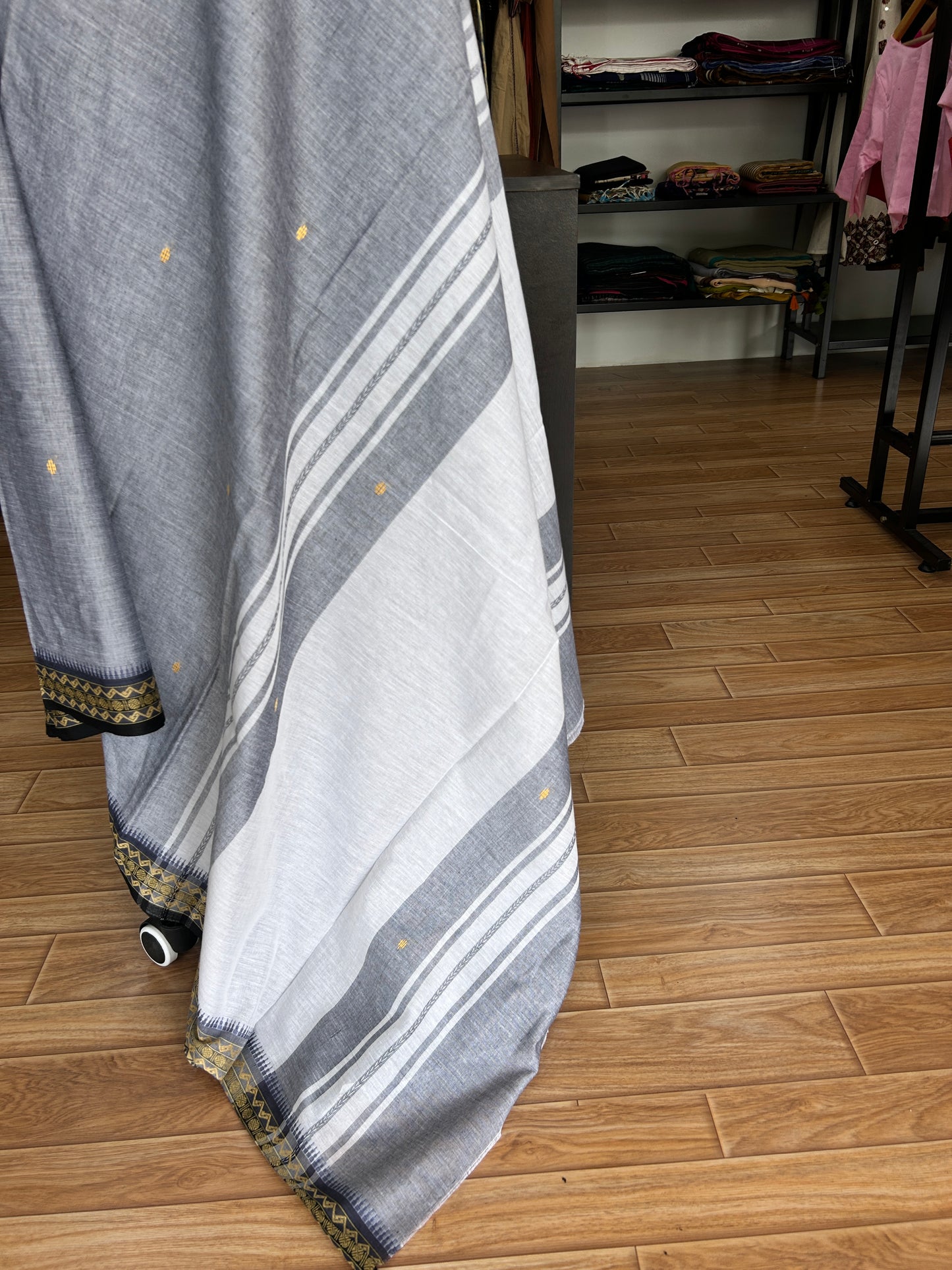 GREY DHANIAKHALI SAREE