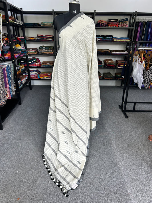 WHITE JAMDANI SAREE