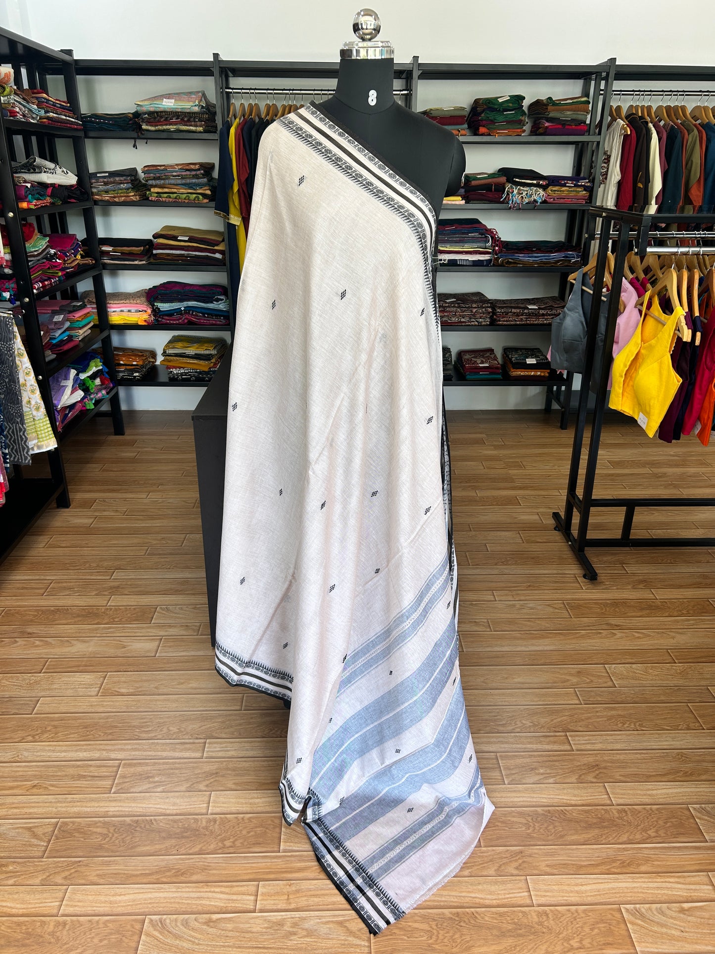OFF WHITE DHANIAKHALI SAREE