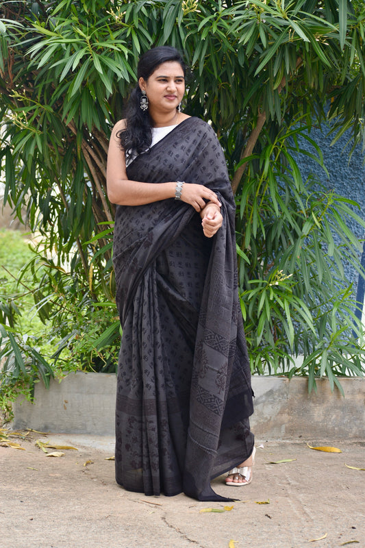 Grey dabu mul saree