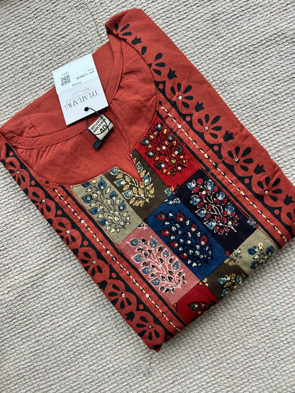 ORANGE GAMTHI COTTON SUIT