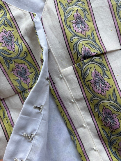 WHITE STRECHABLE BLOUSE
