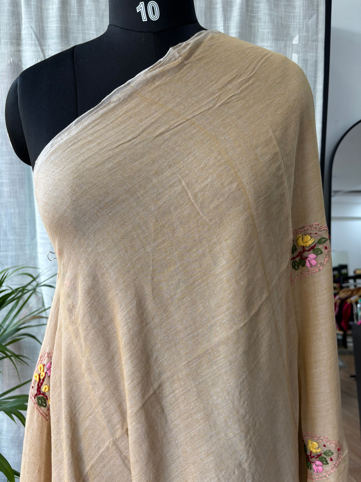 BEIGE EMBROIDERED MUL SAREE