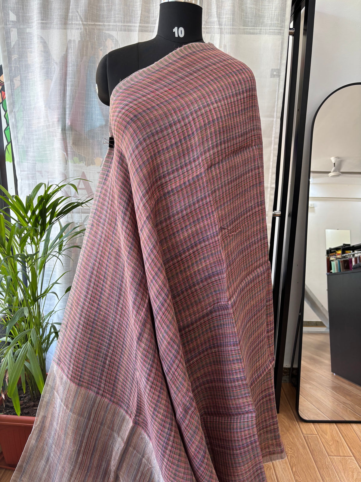 LIGHT PINK PURE LINEN SAREE