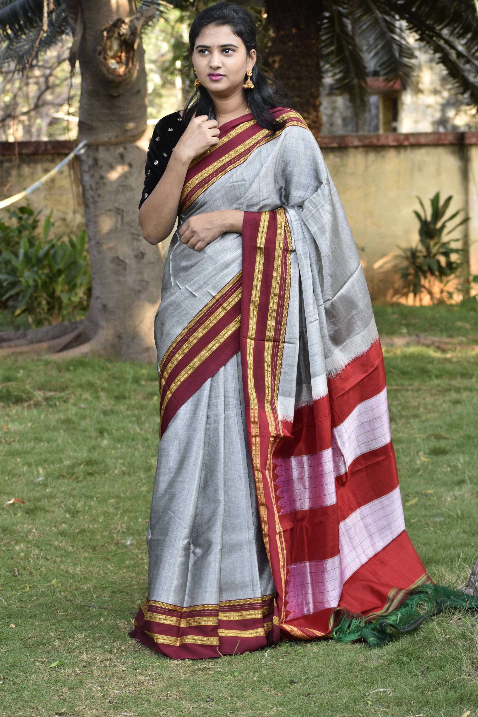 GREEN HANDLOOM ILKAL SAREE. – TRARANG